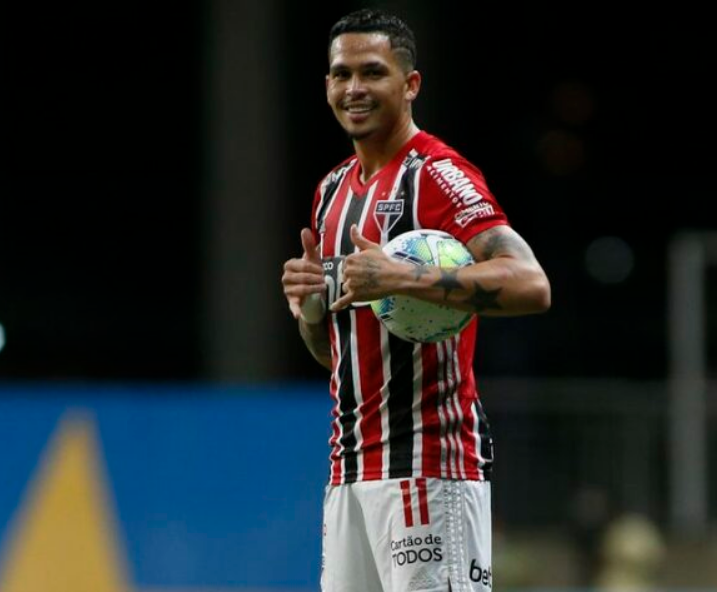 Screenshot_2020-11-29 ATUAÇÕES Luciano artilheiro e Reinaldo garçom comandam vitória do São Paulo - LANCE