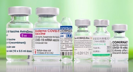 efeepa-vacina-hungria-1500-01042021100237269