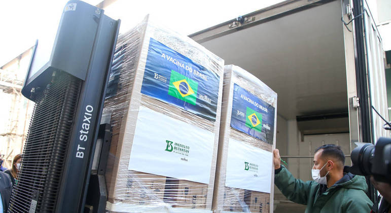 governo-do-estado-de-sao-paulo-vacina-covid-19-coronavac-1500-14042021113653089