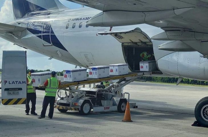 novo-lote-de-vacinas-sendo-enviado-para-o-es-999c7dd4871021b611757811465cb08e