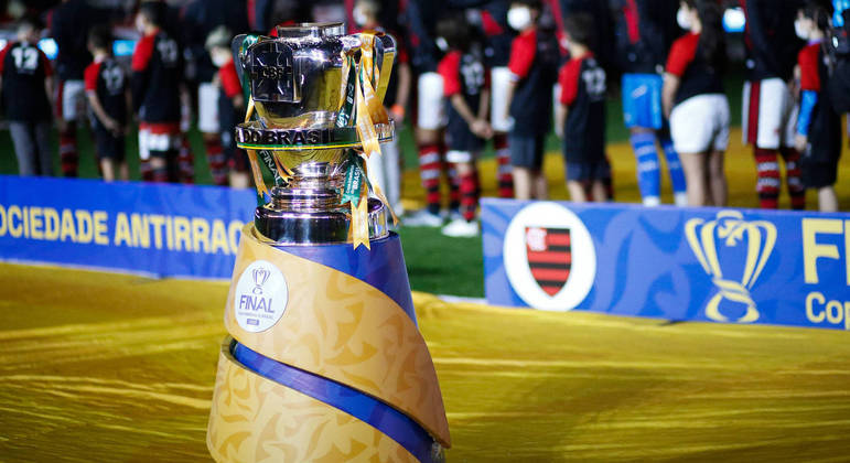 primeiro-jogo-em-sao-paulo-terminou-0-a-0-18102022123302653