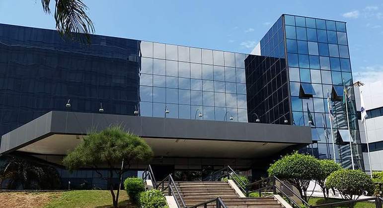 folha-vitoria-14022023223912462