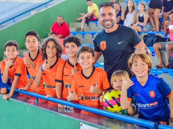 Captura de tela_26-9-2024_18225_web.whatsapp.com