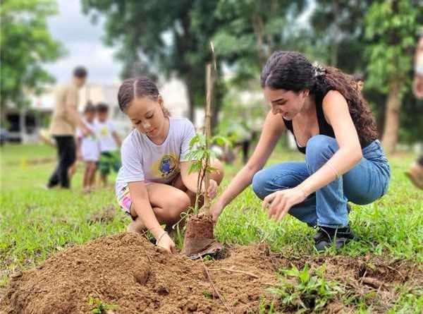 {EBBEE3CE-2CBA-CA7B-AB0A-1CC4A6270DB4}