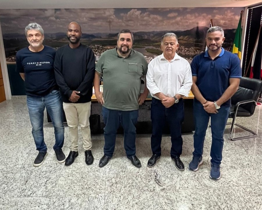 adb359cd-36e4-41d6-bd8d-e4cecbfd9100