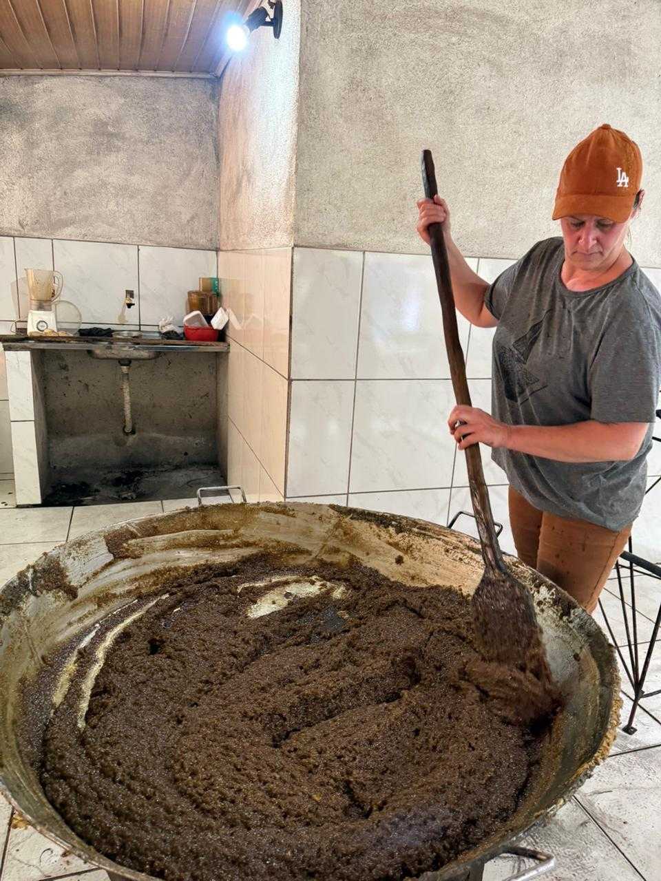 {01D4AE42-EDDC-A2E1-CBAD-80E60AC8123D}