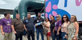 Guarapari é o primeiro município a receber o Programa Pet Vida, com o carretão para castração animal